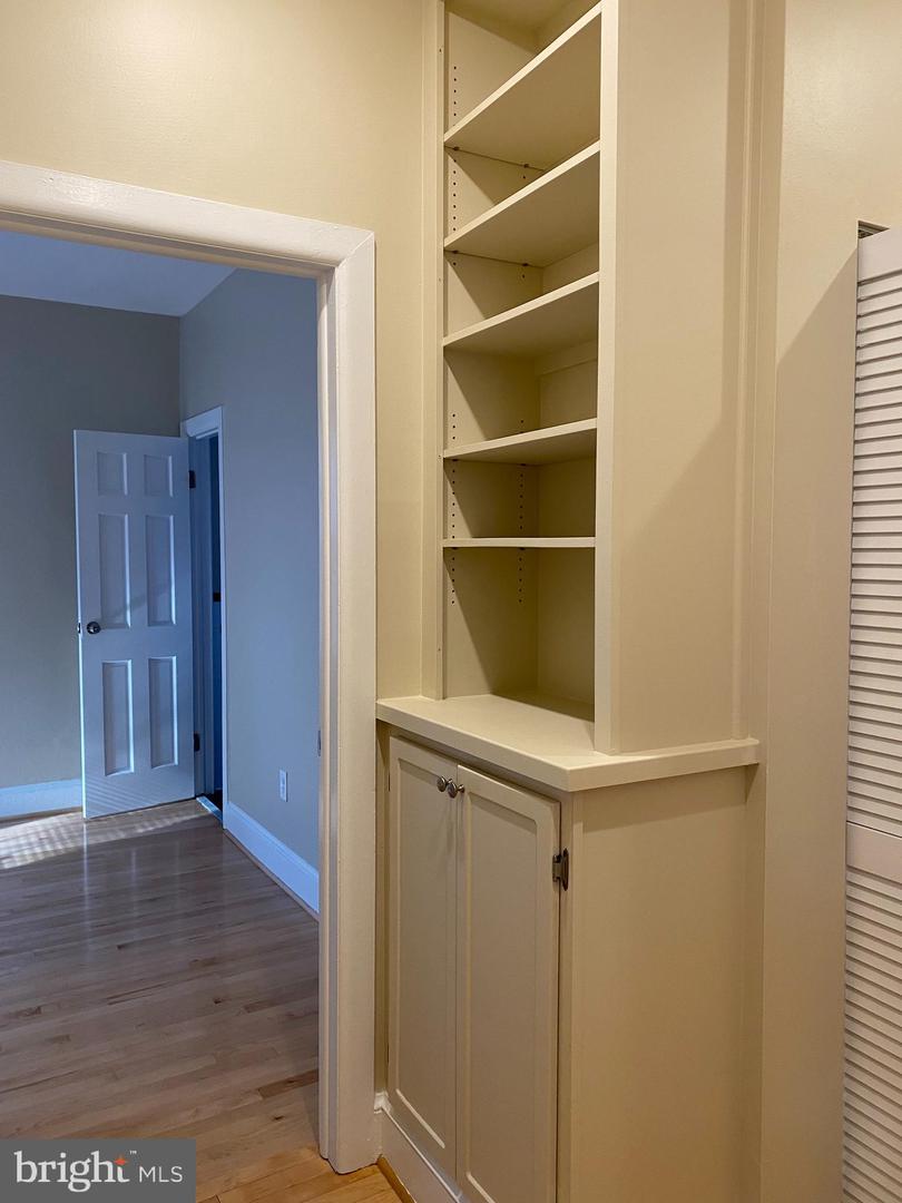 3026 WISCONSIN AVE NW #109, WASHINGTON, District Of Columbia 20016, 1 Bedroom Bedrooms, ,1 BathroomBathrooms,Residential,For sale,3026 WISCONSIN AVE NW #109,DCDC2243760 MLS # DCDC2243760