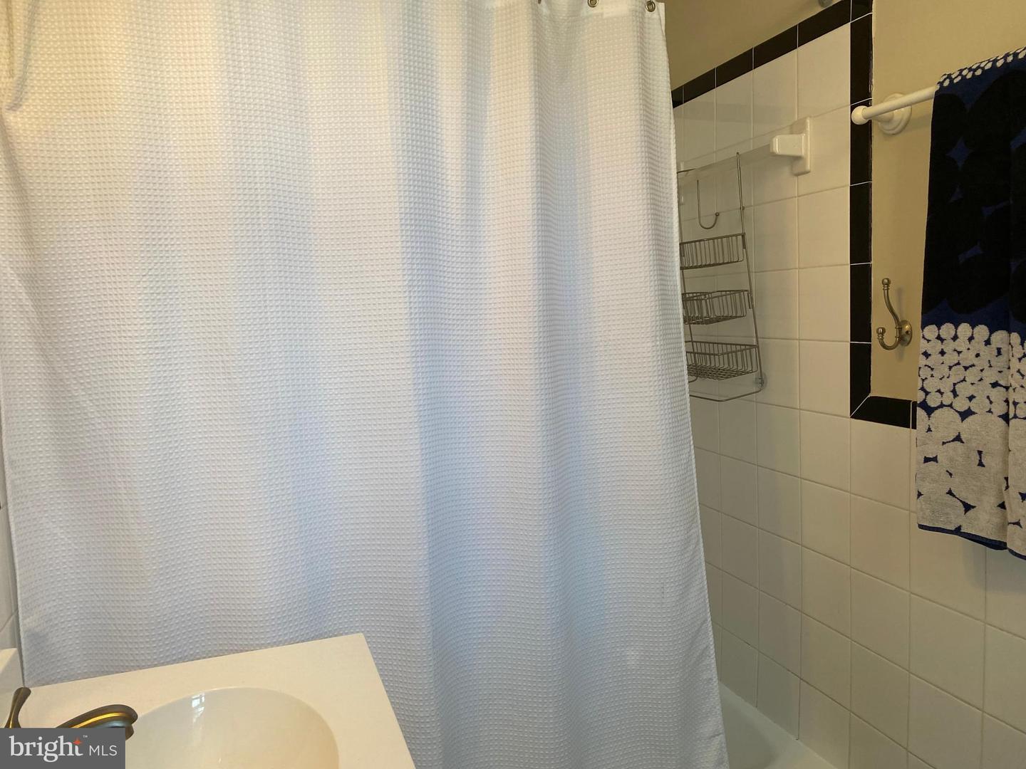 3026 WISCONSIN AVE NW #109, WASHINGTON, District Of Columbia 20016, 1 Bedroom Bedrooms, ,1 BathroomBathrooms,Residential,For sale,3026 WISCONSIN AVE NW #109,DCDC2243760 MLS # DCDC2243760