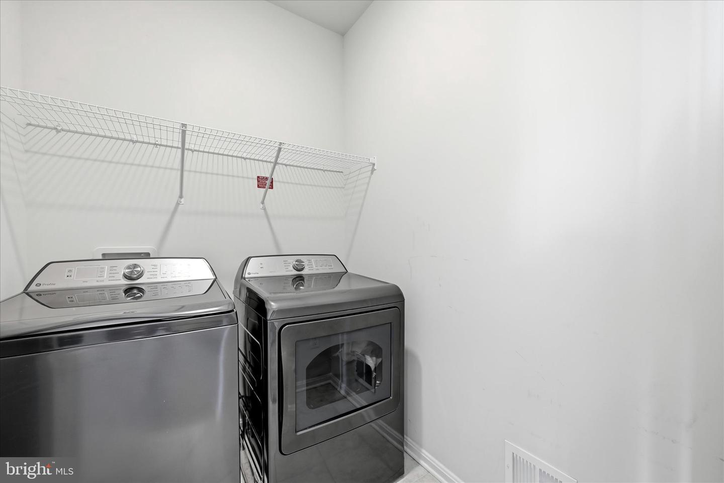 336 TYSON DR, BERRYVILLE, Virginia 22611, 4 Bedrooms Bedrooms, ,3 BathroomsBathrooms,Residential,For sale,336 TYSON DR,VACL2006482 MLS # VACL2006482