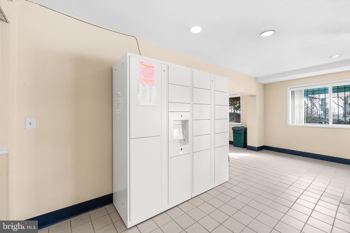 5101 8TH RD S #13, ARLINGTON, Virginia 22204, 1 Bedroom Bedrooms, ,1 BathroomBathrooms,Residential,For sale,5101 8TH RD S #13,VAAR2068334 MLS # VAAR2068334