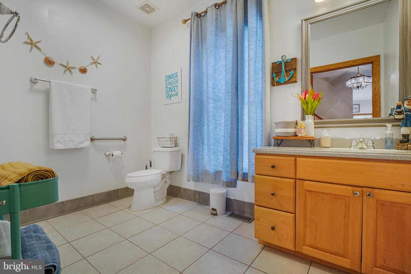 117 CHERRY HILL DR, STAFFORD, Virginia 22556, 5 Bedrooms Bedrooms, ,5 BathroomsBathrooms,Residential,For sale,117 CHERRY HILL DR,VAST2045656 MLS # VAST2045656