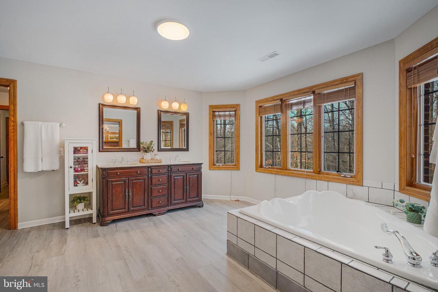 117 CHERRY HILL DR, STAFFORD, Virginia 22556, 5 Bedrooms Bedrooms, ,5 BathroomsBathrooms,Residential,For sale,117 CHERRY HILL DR,VAST2045656 MLS # VAST2045656