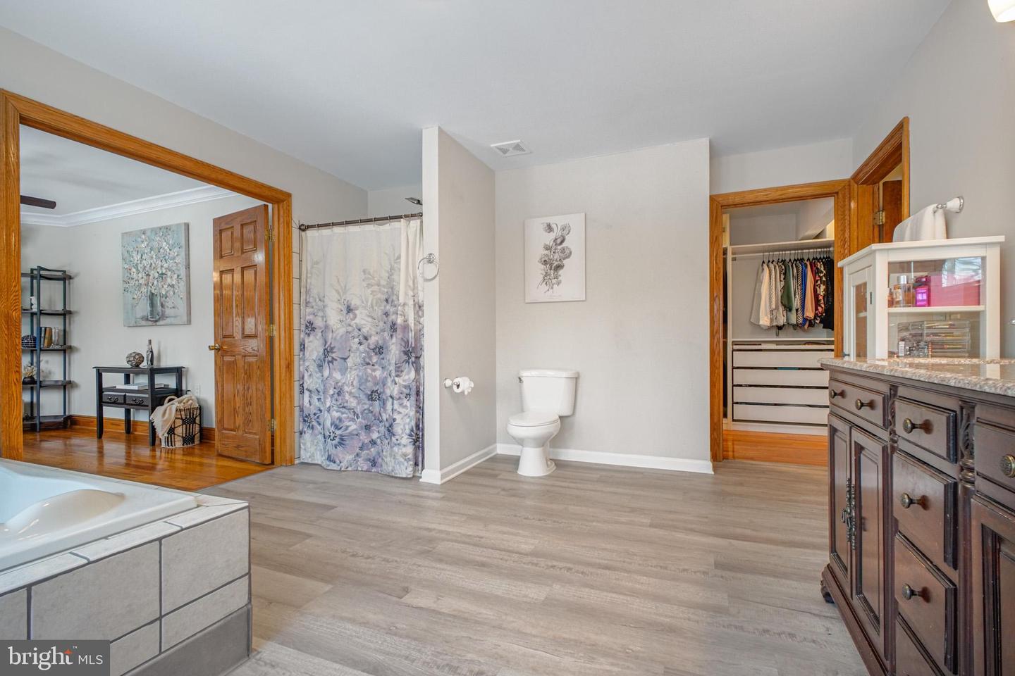 117 CHERRY HILL DR, STAFFORD, Virginia 22556, 5 Bedrooms Bedrooms, ,5 BathroomsBathrooms,Residential,For sale,117 CHERRY HILL DR,VAST2045656 MLS # VAST2045656