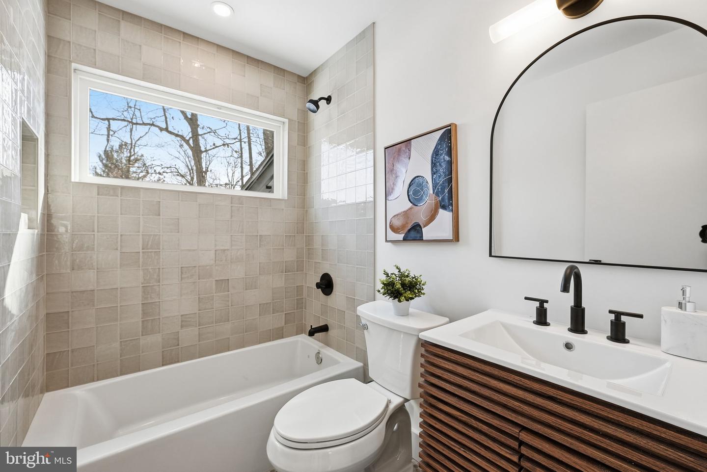 3415 BARGER DR, FALLS CHURCH, Virginia 22044, 4 Bedrooms Bedrooms, ,3 BathroomsBathrooms,Residential,For sale,3415 BARGER DR,VAFX2288828 MLS # VAFX2288828