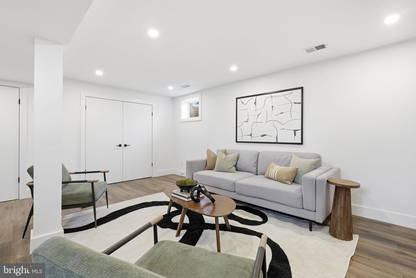 3415 BARGER DR, FALLS CHURCH, Virginia 22044, 4 Bedrooms Bedrooms, ,3 BathroomsBathrooms,Residential,For sale,3415 BARGER DR,VAFX2288828 MLS # VAFX2288828