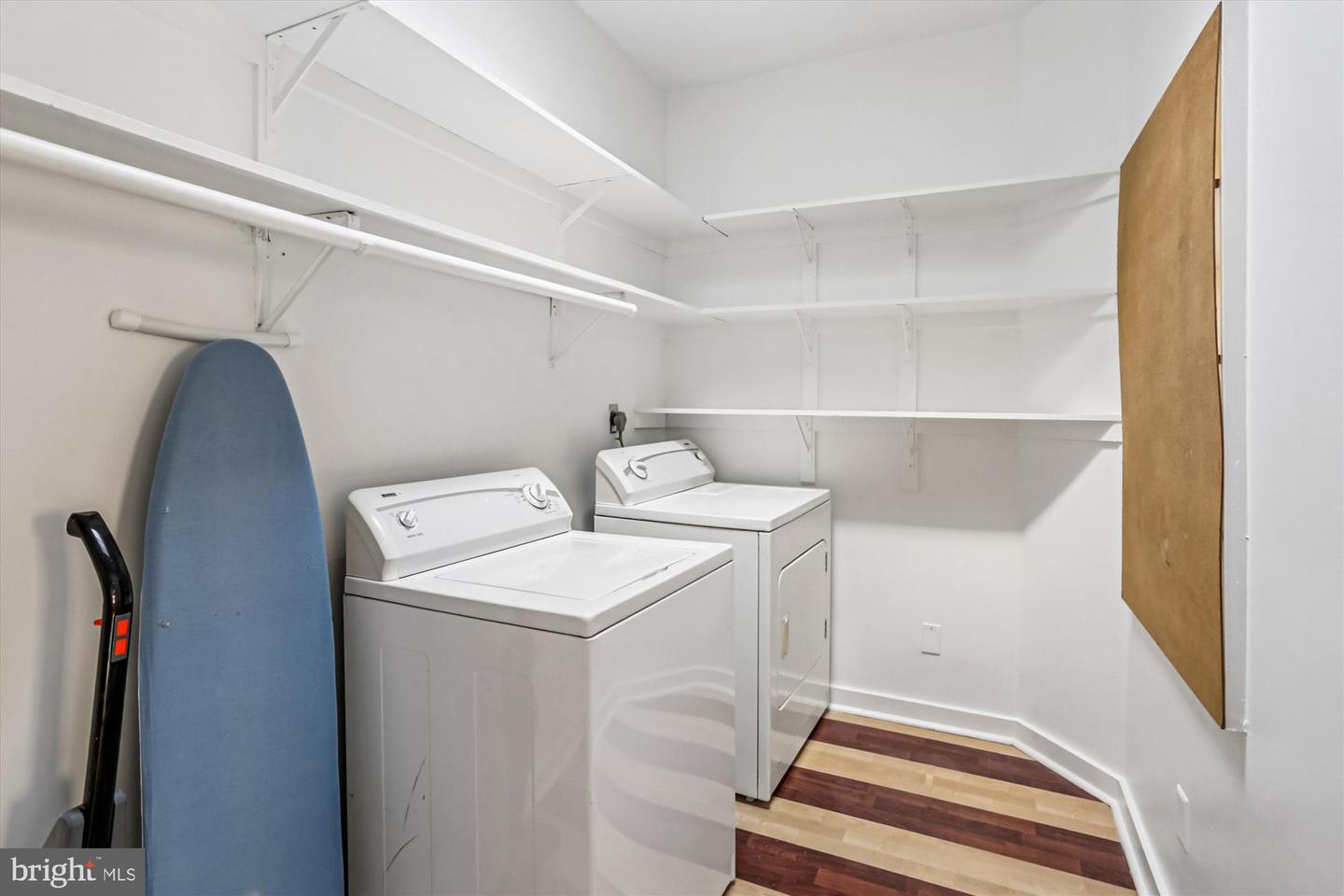 400 15TH ST SE, WASHINGTON, District Of Columbia 20003, 4 Bedrooms Bedrooms, ,2 BathroomsBathrooms,Residential,For sale,400 15TH ST SE,DCDC2244546 MLS # DCDC2244546