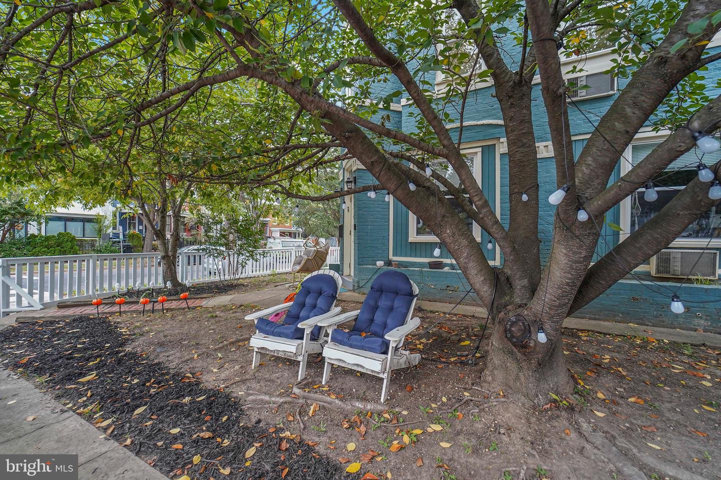 400 15TH ST SE, WASHINGTON, District Of Columbia 20003, 4 Bedrooms Bedrooms, ,2 BathroomsBathrooms,Residential,For sale,400 15TH ST SE,DCDC2244546 MLS # DCDC2244546