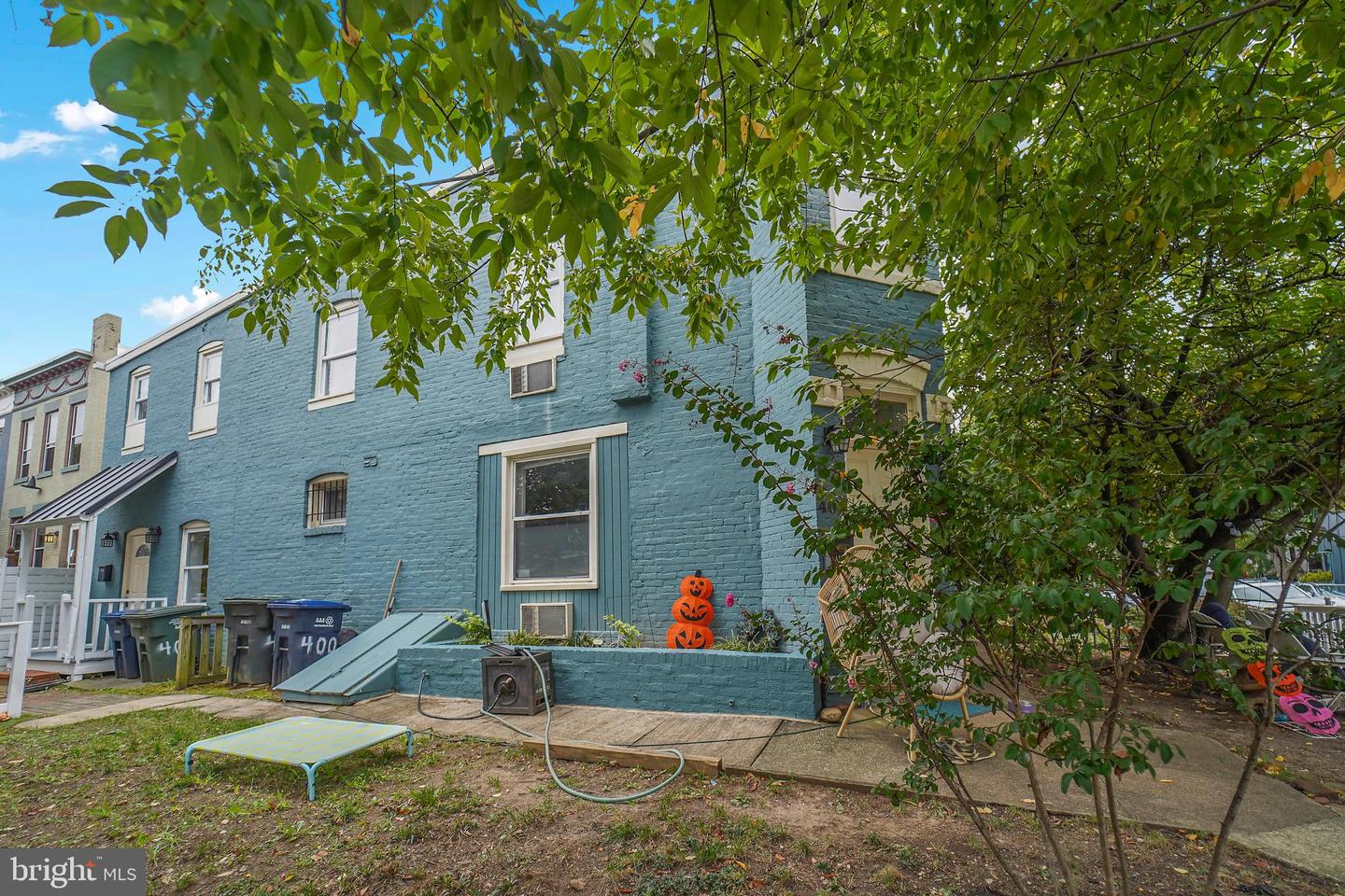 400 15TH ST SE, WASHINGTON, District Of Columbia 20003, 4 Bedrooms Bedrooms, ,2 BathroomsBathrooms,Residential,For sale,400 15TH ST SE,DCDC2244546 MLS # DCDC2244546