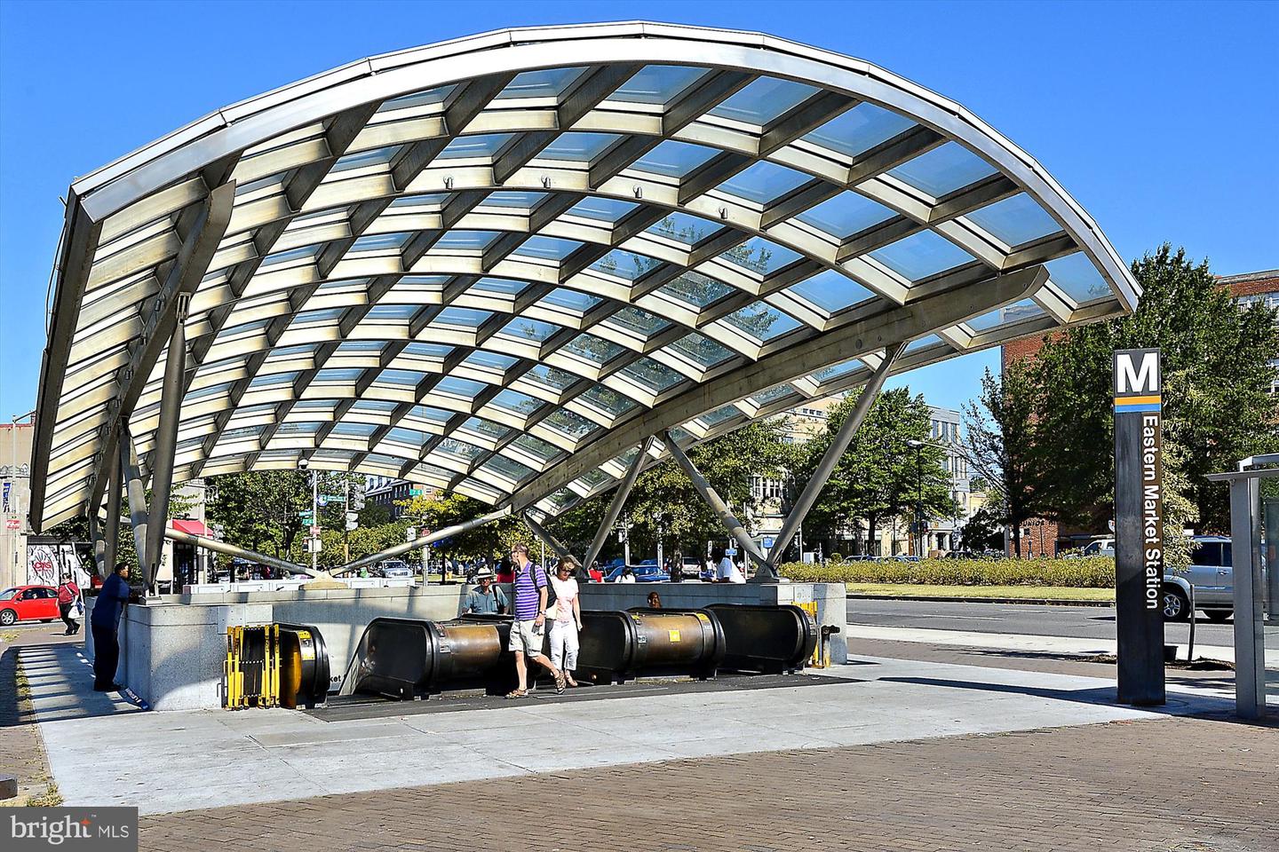 400 15TH ST SE, WASHINGTON, District Of Columbia 20003, 4 Bedrooms Bedrooms, ,2 BathroomsBathrooms,Residential,For sale,400 15TH ST SE,DCDC2244546 MLS # DCDC2244546