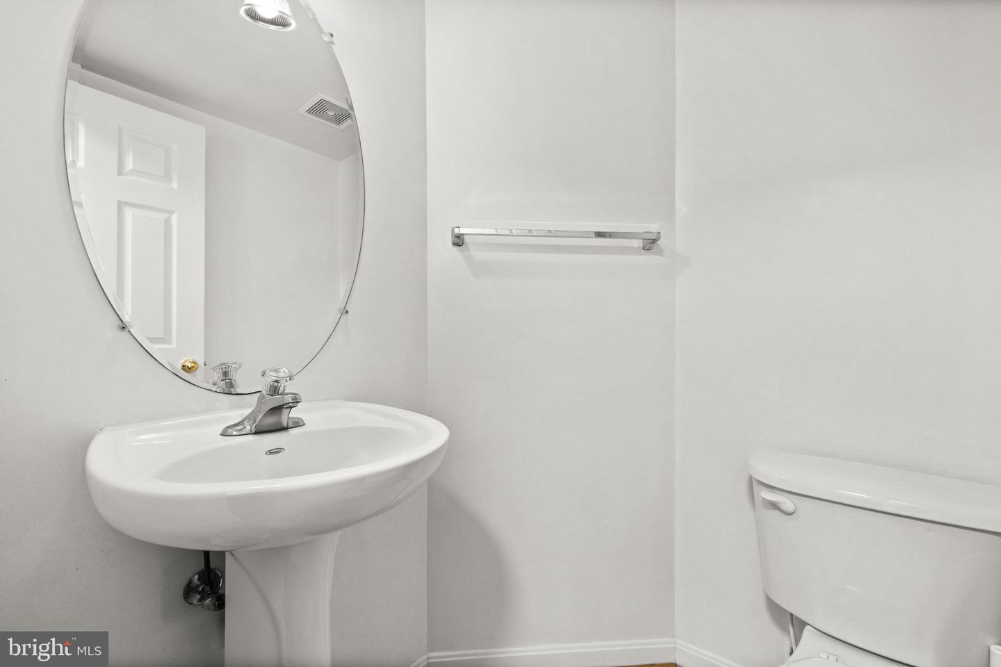 5177 MALLARDS LANDING DR, KING GEORGE, Virginia 22485, 4 Bedrooms Bedrooms, ,3 BathroomsBathrooms,Residential,For sale,5177 MALLARDS LANDING DR,VAKG2007602 MLS # VAKG2007602