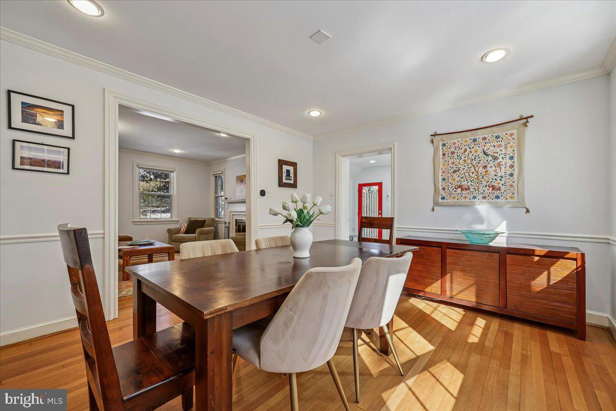 4715 NEBRASKA AVE NW, WASHINGTON, District Of Columbia 20016, 4 Bedrooms Bedrooms, ,4 BathroomsBathrooms,Residential,For sale,4715 NEBRASKA AVE NW,DCDC2244798 MLS # DCDC2244798