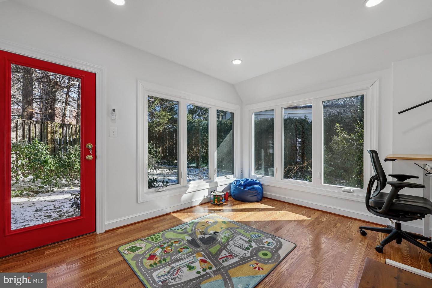 4715 NEBRASKA AVE NW, WASHINGTON, District Of Columbia 20016, 4 Bedrooms Bedrooms, ,4 BathroomsBathrooms,Residential,For sale,4715 NEBRASKA AVE NW,DCDC2244798 MLS # DCDC2244798