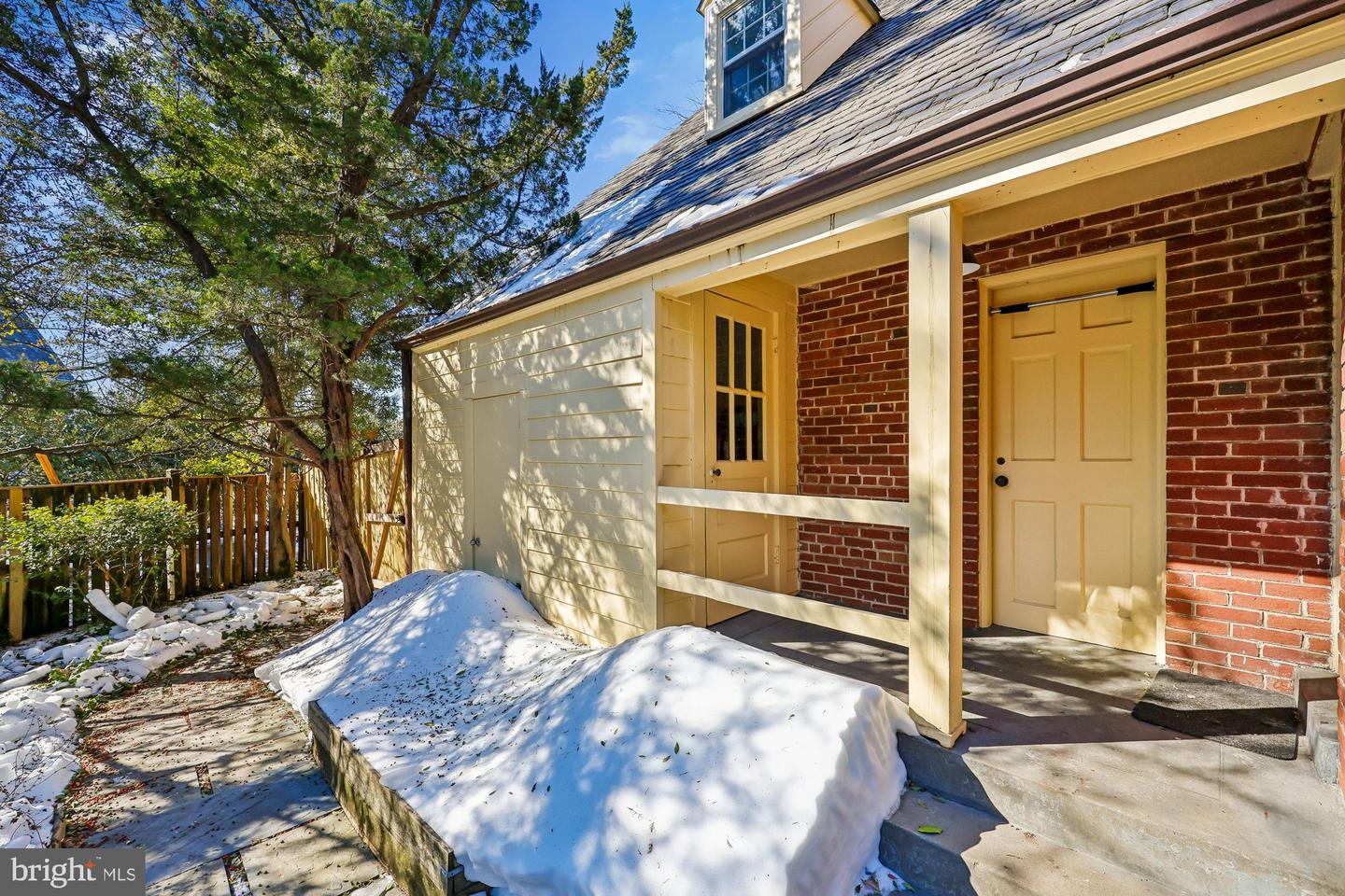 4715 NEBRASKA AVE NW, WASHINGTON, District Of Columbia 20016, 4 Bedrooms Bedrooms, ,4 BathroomsBathrooms,Residential,For sale,4715 NEBRASKA AVE NW,DCDC2244798 MLS # DCDC2244798