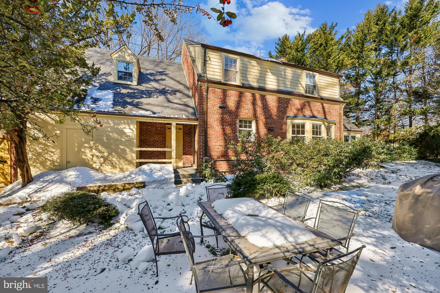 4715 NEBRASKA AVE NW, WASHINGTON, District Of Columbia 20016, 4 Bedrooms Bedrooms, ,4 BathroomsBathrooms,Residential,For sale,4715 NEBRASKA AVE NW,DCDC2244798 MLS # DCDC2244798