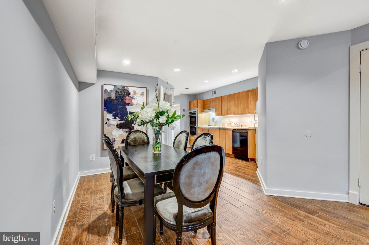 1726 U ST NW #1, WASHINGTON, District Of Columbia 20009, 2 Bedrooms Bedrooms, ,2 BathroomsBathrooms,Residential,For sale,1726 U ST NW #1,DCDC2244804 MLS # DCDC2244804