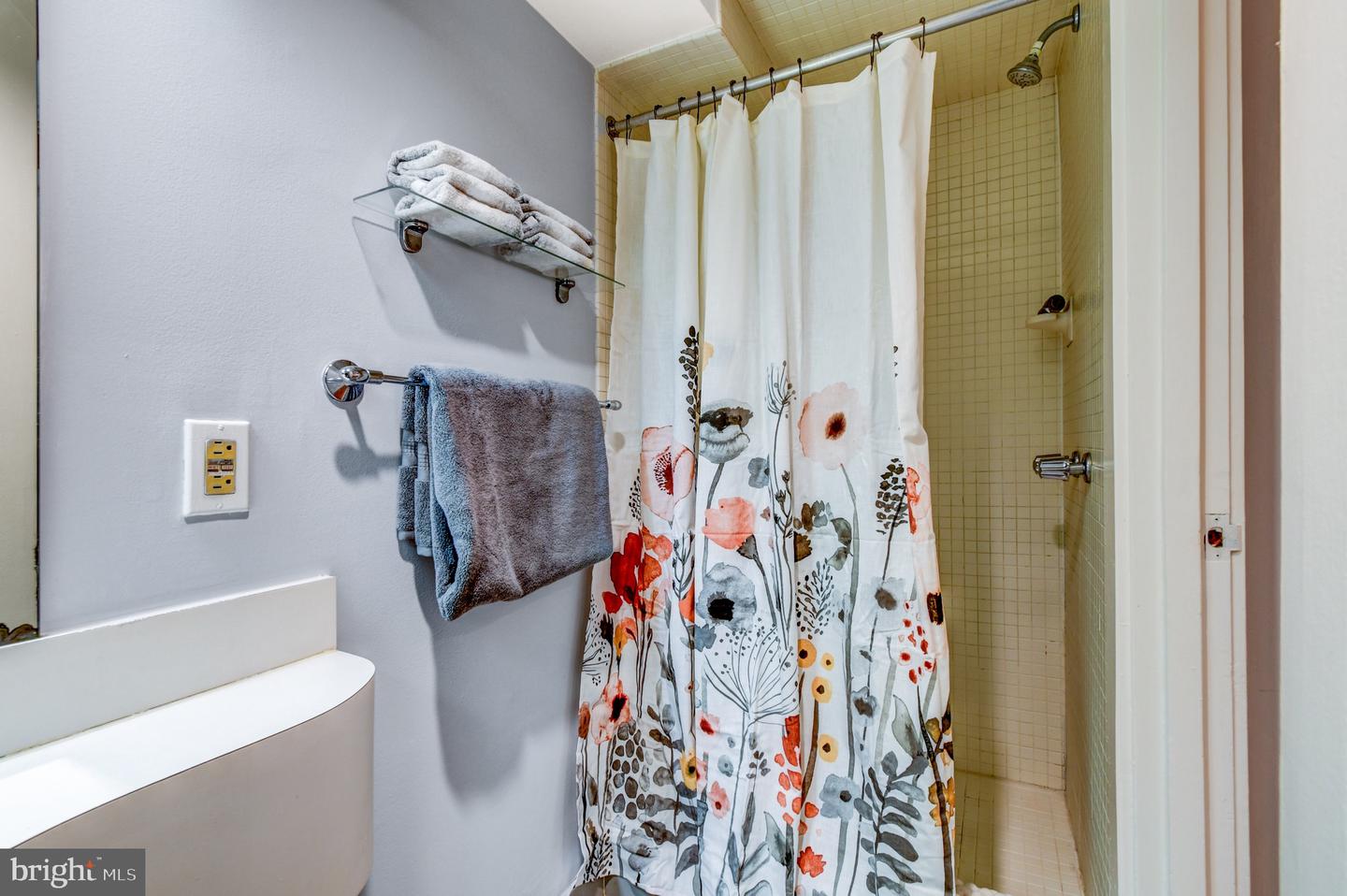 1726 U ST NW #1, WASHINGTON, District Of Columbia 20009, 2 Bedrooms Bedrooms, ,2 BathroomsBathrooms,Residential,For sale,1726 U ST NW #1,DCDC2244804 MLS # DCDC2244804