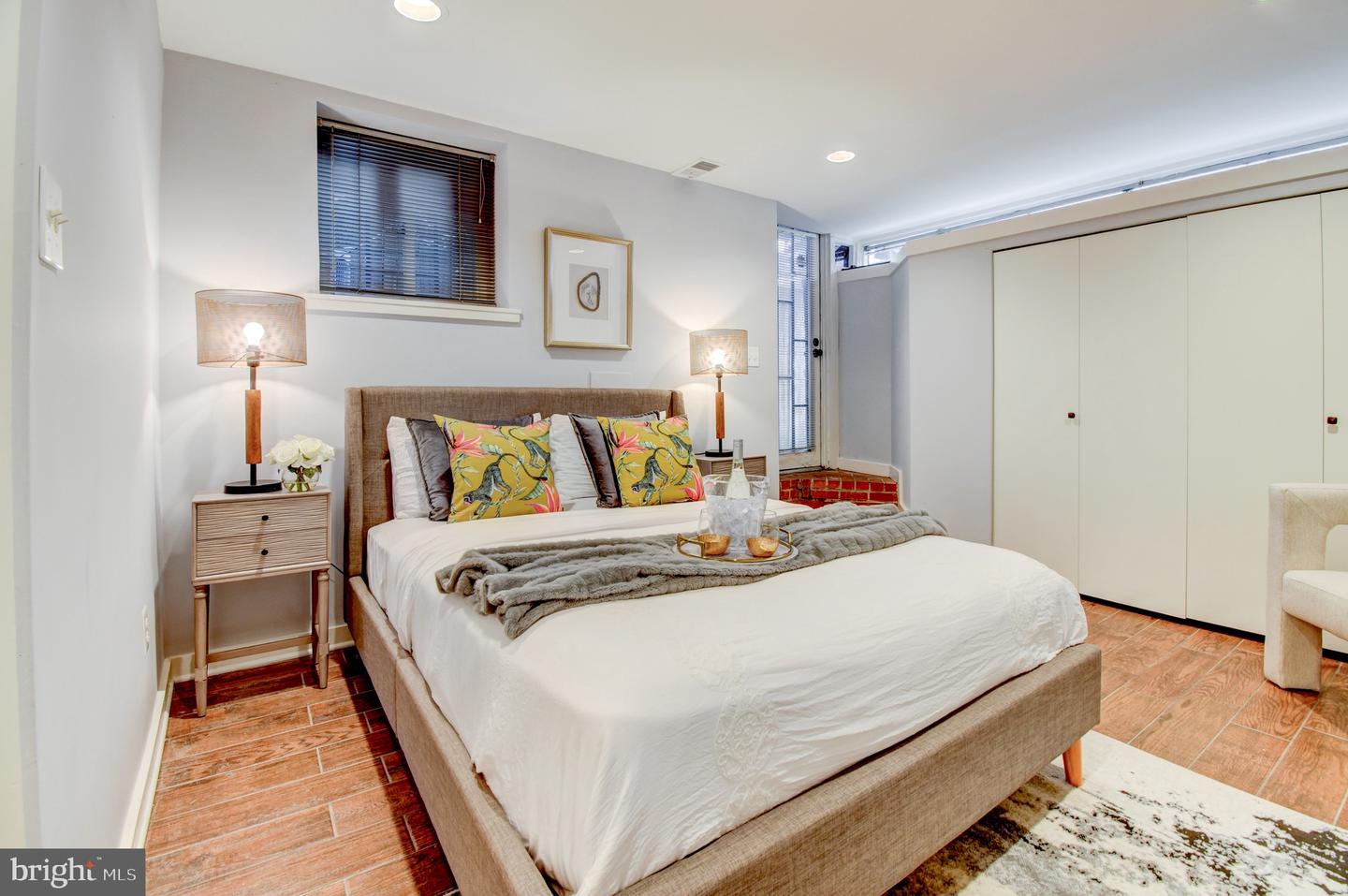 1726 U ST NW #1, WASHINGTON, District Of Columbia 20009, 2 Bedrooms Bedrooms, ,2 BathroomsBathrooms,Residential,For sale,1726 U ST NW #1,DCDC2244804 MLS # DCDC2244804