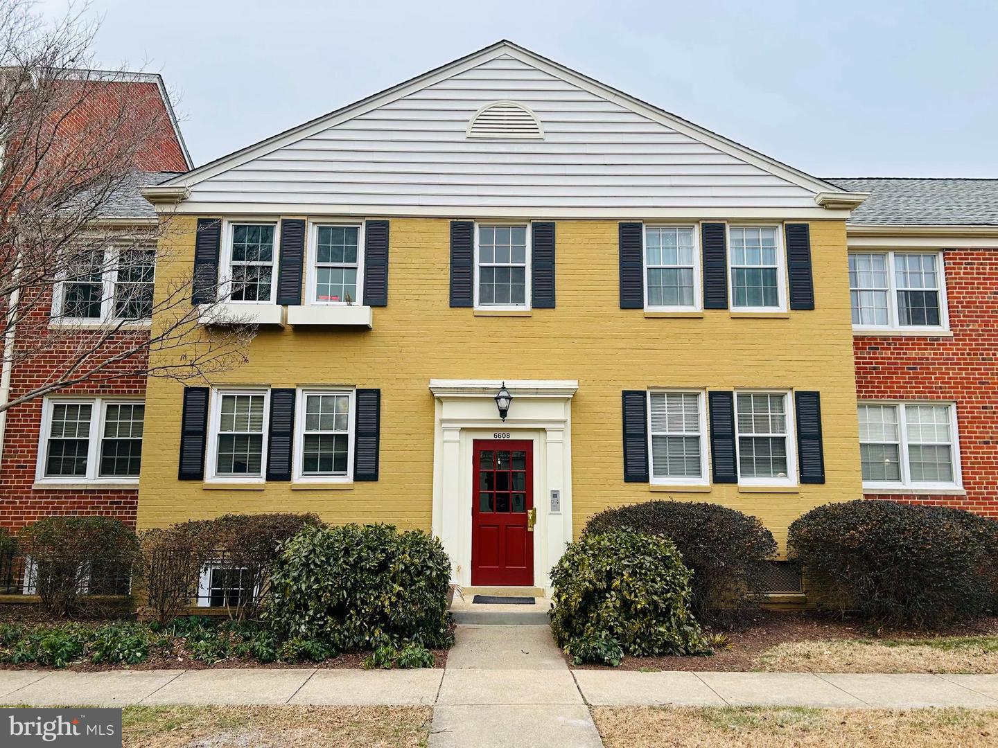 6608 E WAKEFIELD DR #J-1, ALEXANDRIA, Virginia 22307, 1 Bedroom Bedrooms, ,1 BathroomBathrooms,Residential,For sale,6608 E WAKEFIELD DR #J-1,VAFX2289332 MLS # VAFX2289332