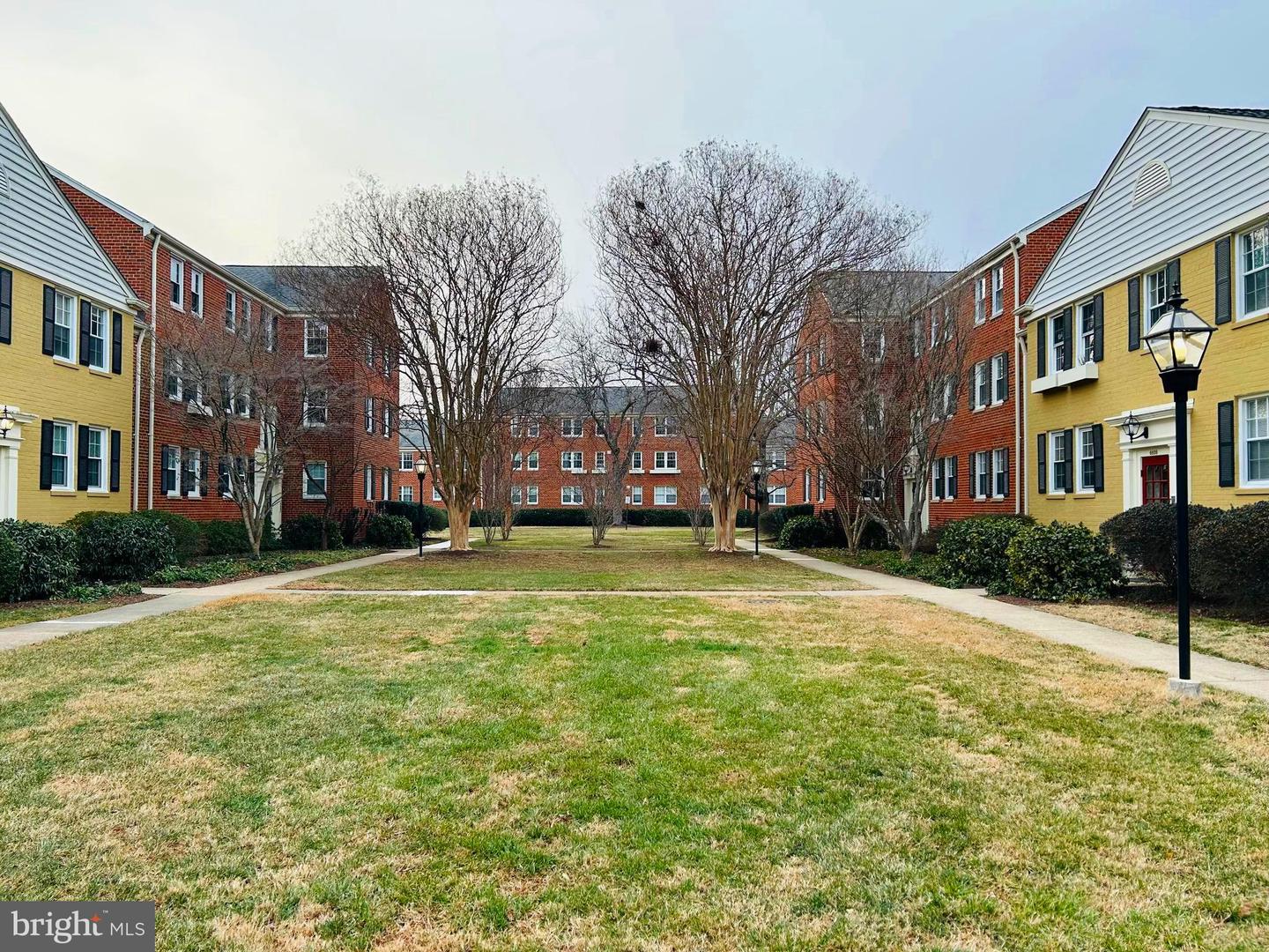 6608 E WAKEFIELD DR #J-1, ALEXANDRIA, Virginia 22307, 1 Bedroom Bedrooms, ,1 BathroomBathrooms,Residential,For sale,6608 E WAKEFIELD DR #J-1,VAFX2289332 MLS # VAFX2289332
