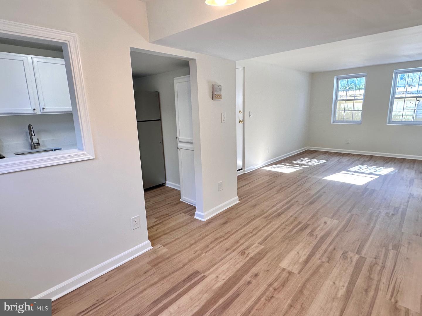 6608 E WAKEFIELD DR #J-1, ALEXANDRIA, Virginia 22307, 1 Bedroom Bedrooms, ,1 BathroomBathrooms,Residential,For sale,6608 E WAKEFIELD DR #J-1,VAFX2289332 MLS # VAFX2289332