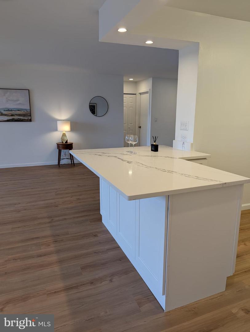 8340 GREENSBORO DR #509, MCLEAN, Virginia 22102, 1 Bedroom Bedrooms, ,1 BathroomBathrooms,Residential,For sale,8340 GREENSBORO DR #509,VAFX2289356 MLS # VAFX2289356