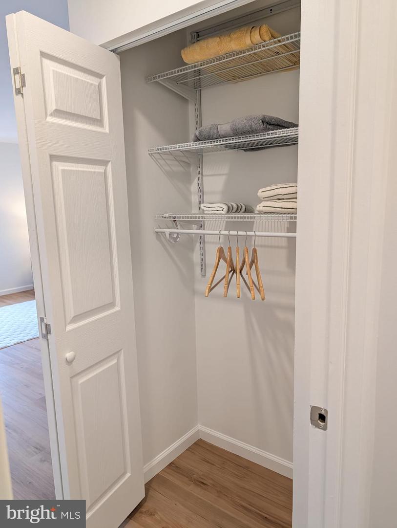 8340 GREENSBORO DR #509, MCLEAN, Virginia 22102, 1 Bedroom Bedrooms, ,1 BathroomBathrooms,Residential,For sale,8340 GREENSBORO DR #509,VAFX2289356 MLS # VAFX2289356