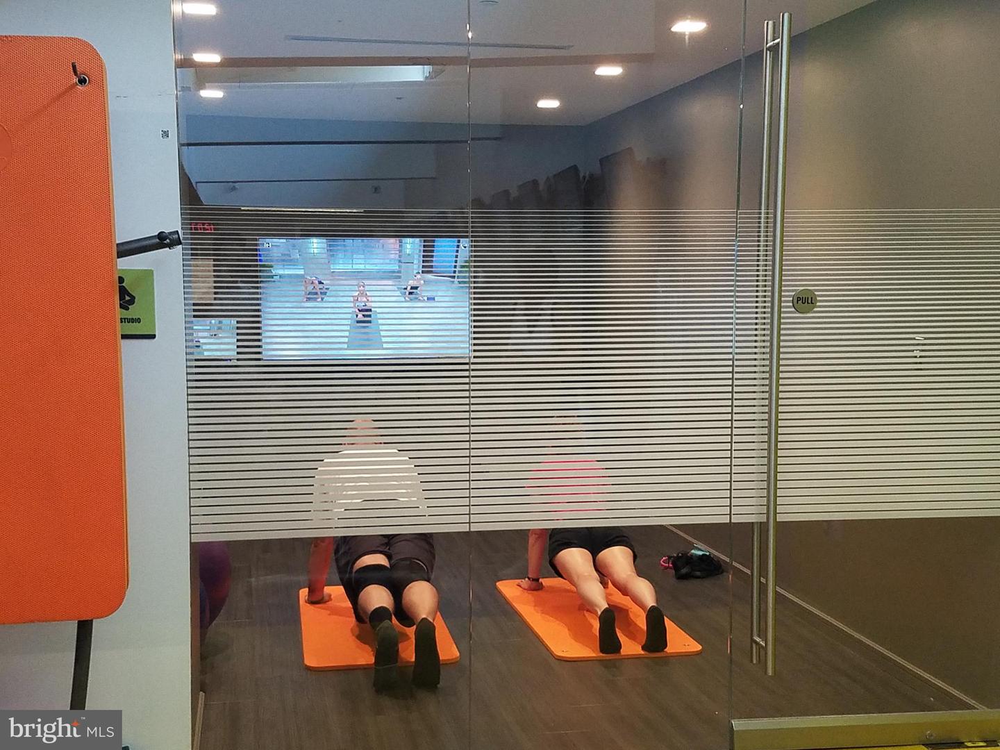 8340 GREENSBORO DR #509, MCLEAN, Virginia 22102, 1 Bedroom Bedrooms, ,1 BathroomBathrooms,Residential,For sale,8340 GREENSBORO DR #509,VAFX2289356 MLS # VAFX2289356