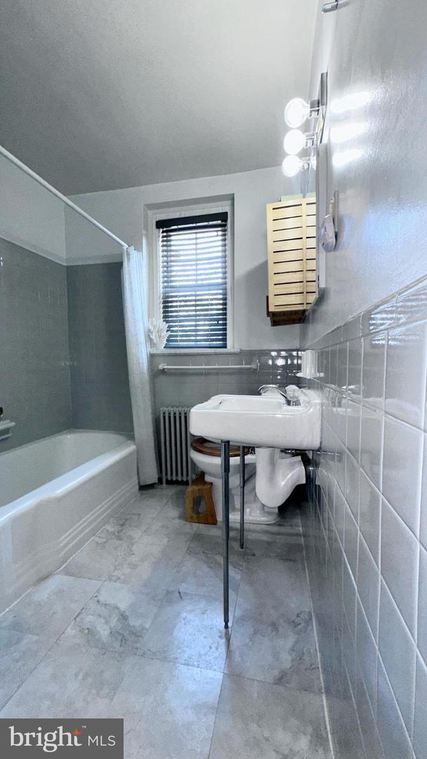 2714 31ST ST SE #B660, WASHINGTON, District Of Columbia 20020, 3 Bedrooms Bedrooms, 7 Rooms Rooms,1 BathroomBathrooms,Residential,For sale,2714 31ST ST SE #B660,DCDC2244952 MLS # DCDC2244952