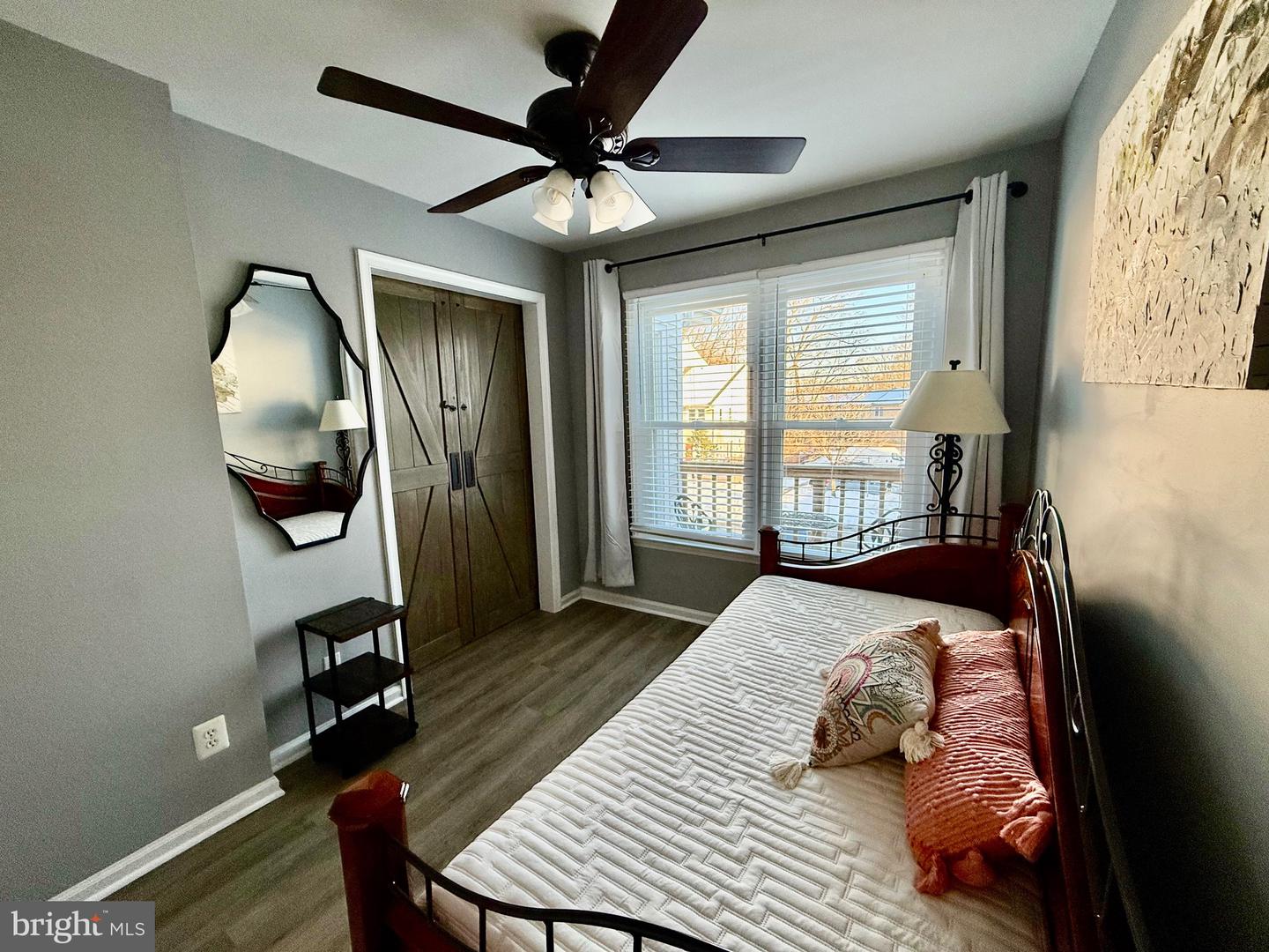 6012 CHESTNUT HOLLOW CT, CENTREVILLE, Virginia 20121, 2 Bedrooms Bedrooms, ,1 BathroomBathrooms,Residential,For sale,6012 CHESTNUT HOLLOW CT,VAFX2289402 MLS # VAFX2289402