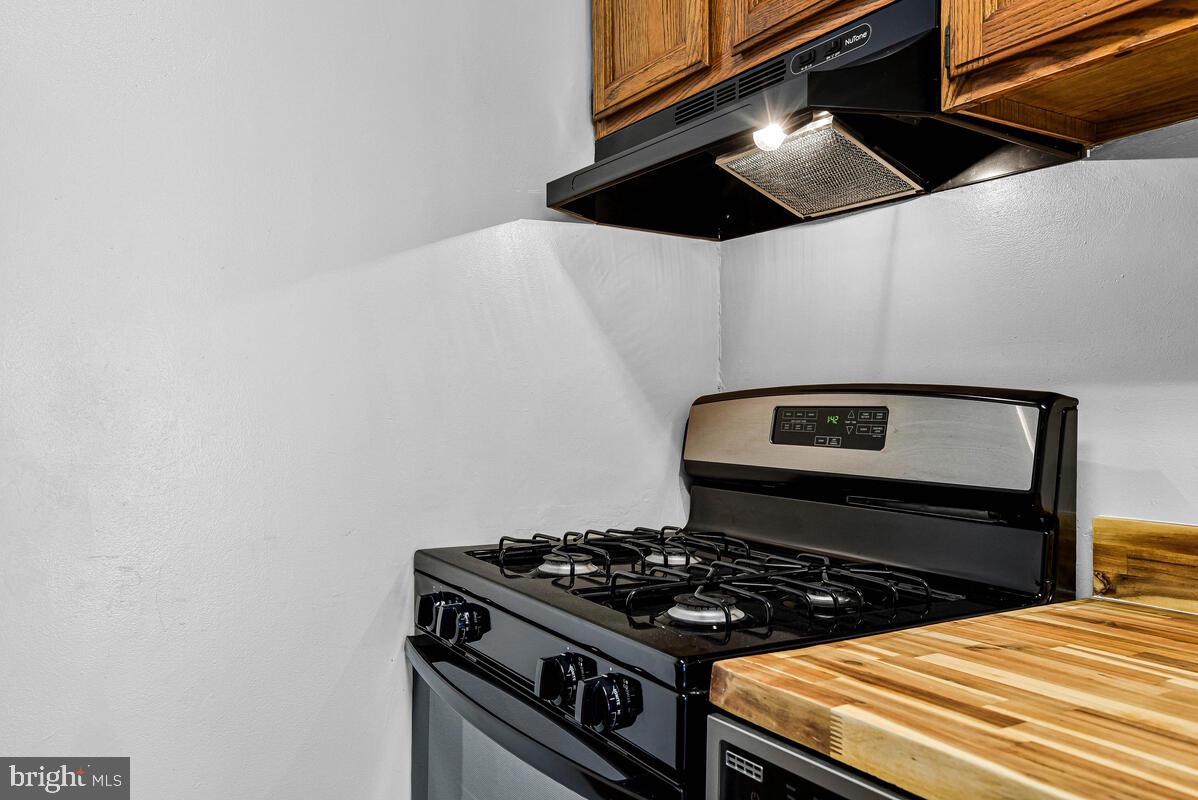 1604 RENATE DR #104, WOODBRIDGE, Virginia 22192, 1 Bedroom Bedrooms, ,1 BathroomBathrooms,Residential,For sale,1604 RENATE DR #104,VAPW2112006 MLS # VAPW2112006