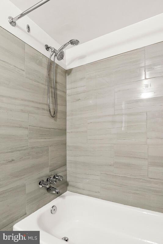 1604 RENATE DR #104, WOODBRIDGE, Virginia 22192, 1 Bedroom Bedrooms, ,1 BathroomBathrooms,Residential,For sale,1604 RENATE DR #104,VAPW2112006 MLS # VAPW2112006