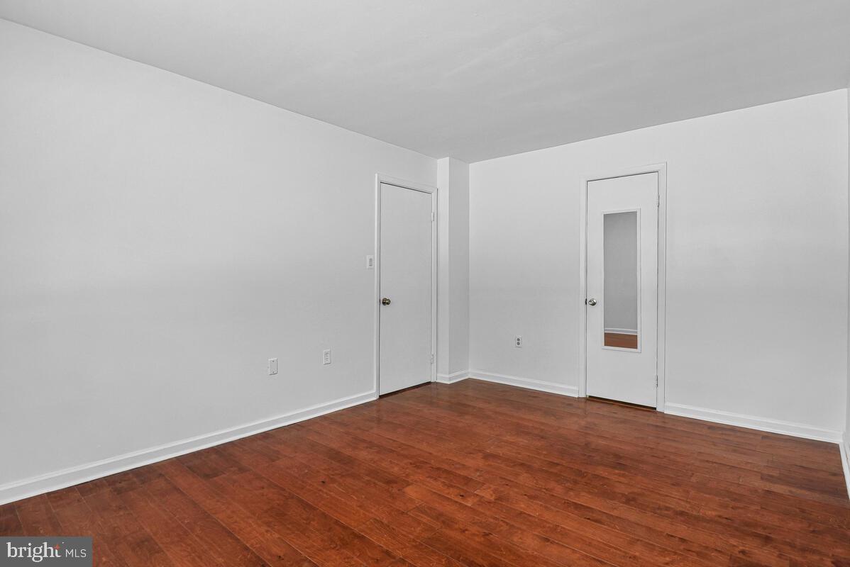 1604 RENATE DR #104, WOODBRIDGE, Virginia 22192, 1 Bedroom Bedrooms, ,1 BathroomBathrooms,Residential,For sale,1604 RENATE DR #104,VAPW2112006 MLS # VAPW2112006