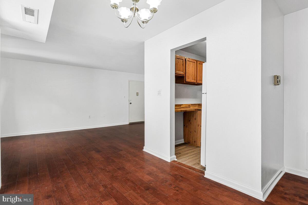 1604 RENATE DR #104, WOODBRIDGE, Virginia 22192, 1 Bedroom Bedrooms, ,1 BathroomBathrooms,Residential,For sale,1604 RENATE DR #104,VAPW2112006 MLS # VAPW2112006