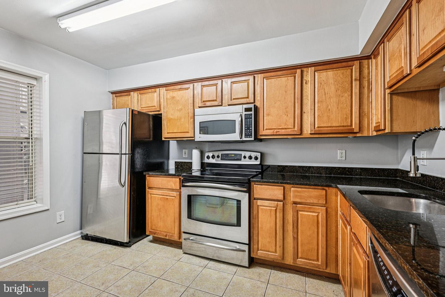 3179 SUMMIT SQUARE DR #2-B6, OAKTON, Virginia 22124, 1 Bedroom Bedrooms, ,1 BathroomBathrooms,Residential,For sale,3179 SUMMIT SQUARE DR #2-B6,VAFX2289432 MLS # VAFX2289432