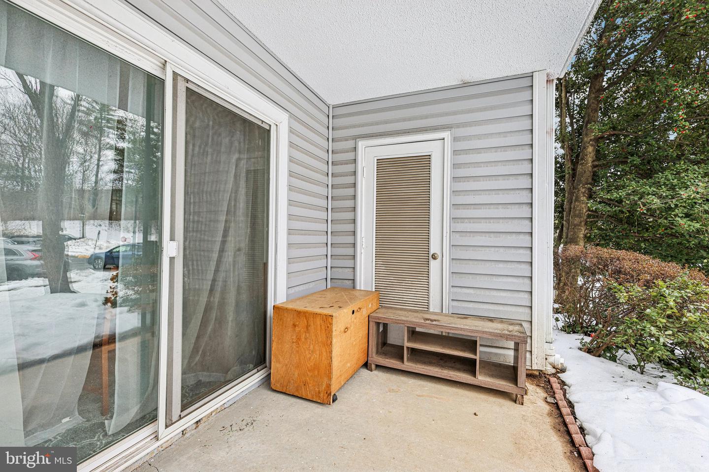 3179 SUMMIT SQUARE DR #2-B6, OAKTON, Virginia 22124, 1 Bedroom Bedrooms, ,1 BathroomBathrooms,Residential,For sale,3179 SUMMIT SQUARE DR #2-B6,VAFX2289432 MLS # VAFX2289432