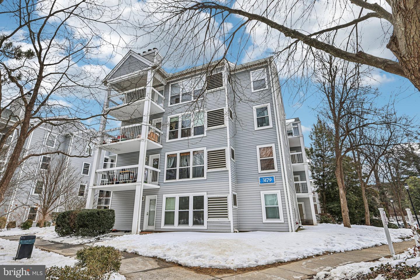 3179 SUMMIT SQUARE DR #2-B6, OAKTON, Virginia 22124, 1 Bedroom Bedrooms, ,1 BathroomBathrooms,Residential,For sale,3179 SUMMIT SQUARE DR #2-B6,VAFX2289432 MLS # VAFX2289432