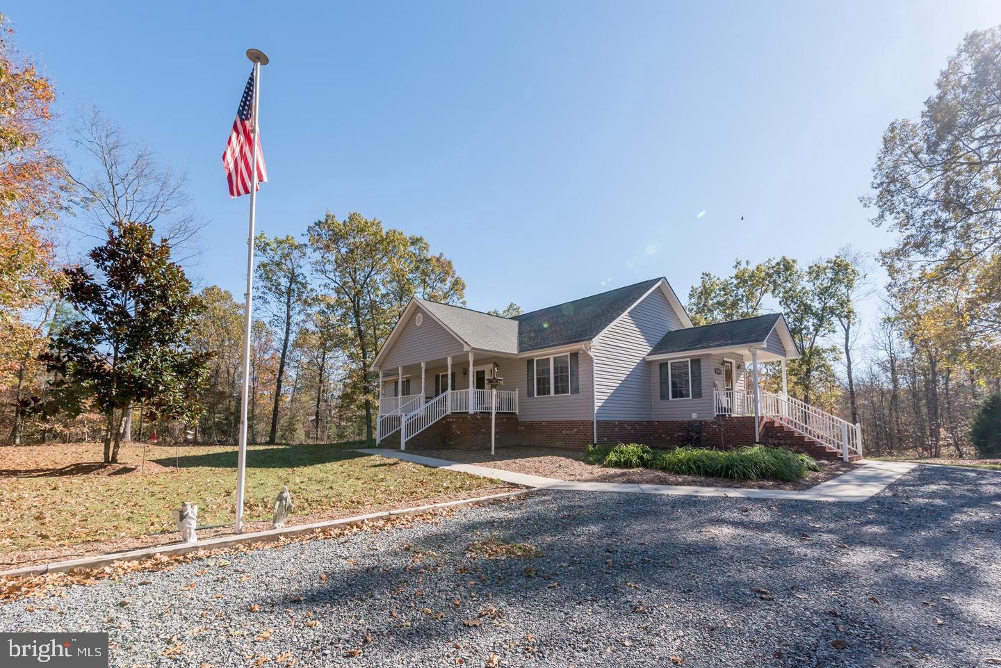 17104 ROUSEY BLVD, RUTHER GLEN, Virginia 22546, 4 Bedrooms Bedrooms, ,3 BathroomsBathrooms,Residential,For sale,17104 ROUSEY BLVD,VACV2009494 MLS # VACV2009494