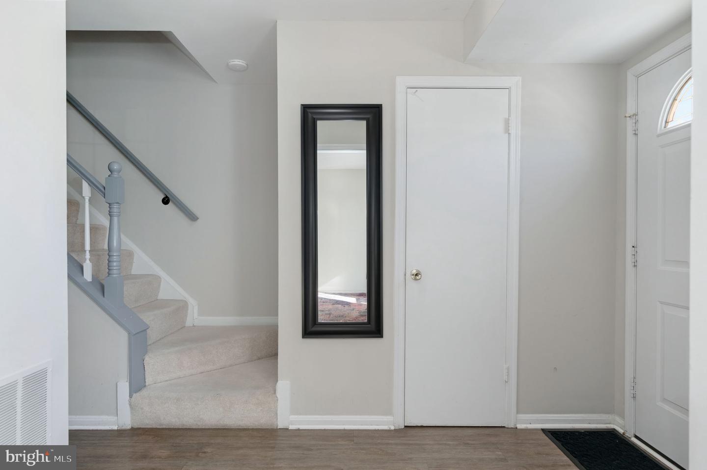 1032-B MARGATE CT, STERLING, Virginia 20164, 3 Bedrooms Bedrooms, ,2 BathroomsBathrooms,Residential,For sale,1032-B MARGATE CT,VALO2115382 MLS # VALO2115382