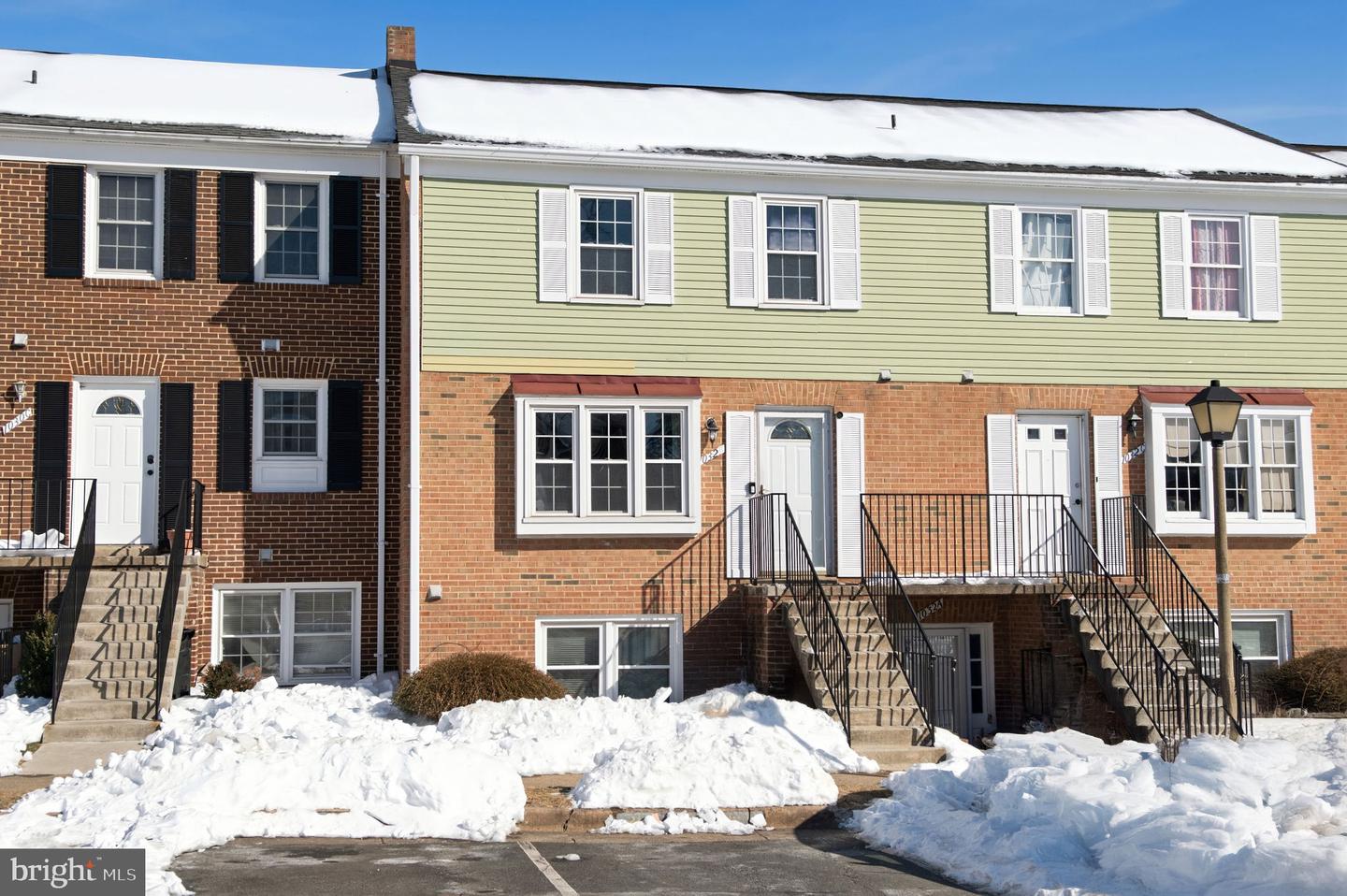 1032-B MARGATE CT, STERLING, Virginia 20164, 3 Bedrooms Bedrooms, ,2 BathroomsBathrooms,Residential,For sale,1032-B MARGATE CT,VALO2115382 MLS # VALO2115382