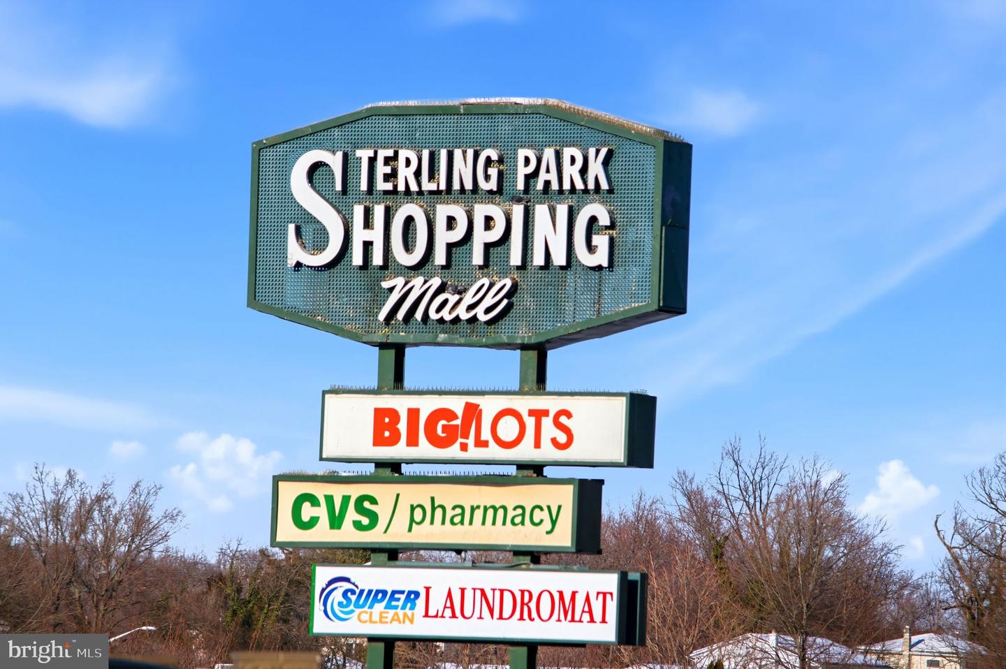 1032-B MARGATE CT, STERLING, Virginia 20164, 3 Bedrooms Bedrooms, ,2 BathroomsBathrooms,Residential,For sale,1032-B MARGATE CT,VALO2115382 MLS # VALO2115382