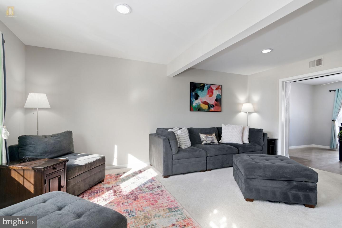 1032-B MARGATE CT, STERLING, Virginia 20164, 3 Bedrooms Bedrooms, ,2 BathroomsBathrooms,Residential,For sale,1032-B MARGATE CT,VALO2115382 MLS # VALO2115382