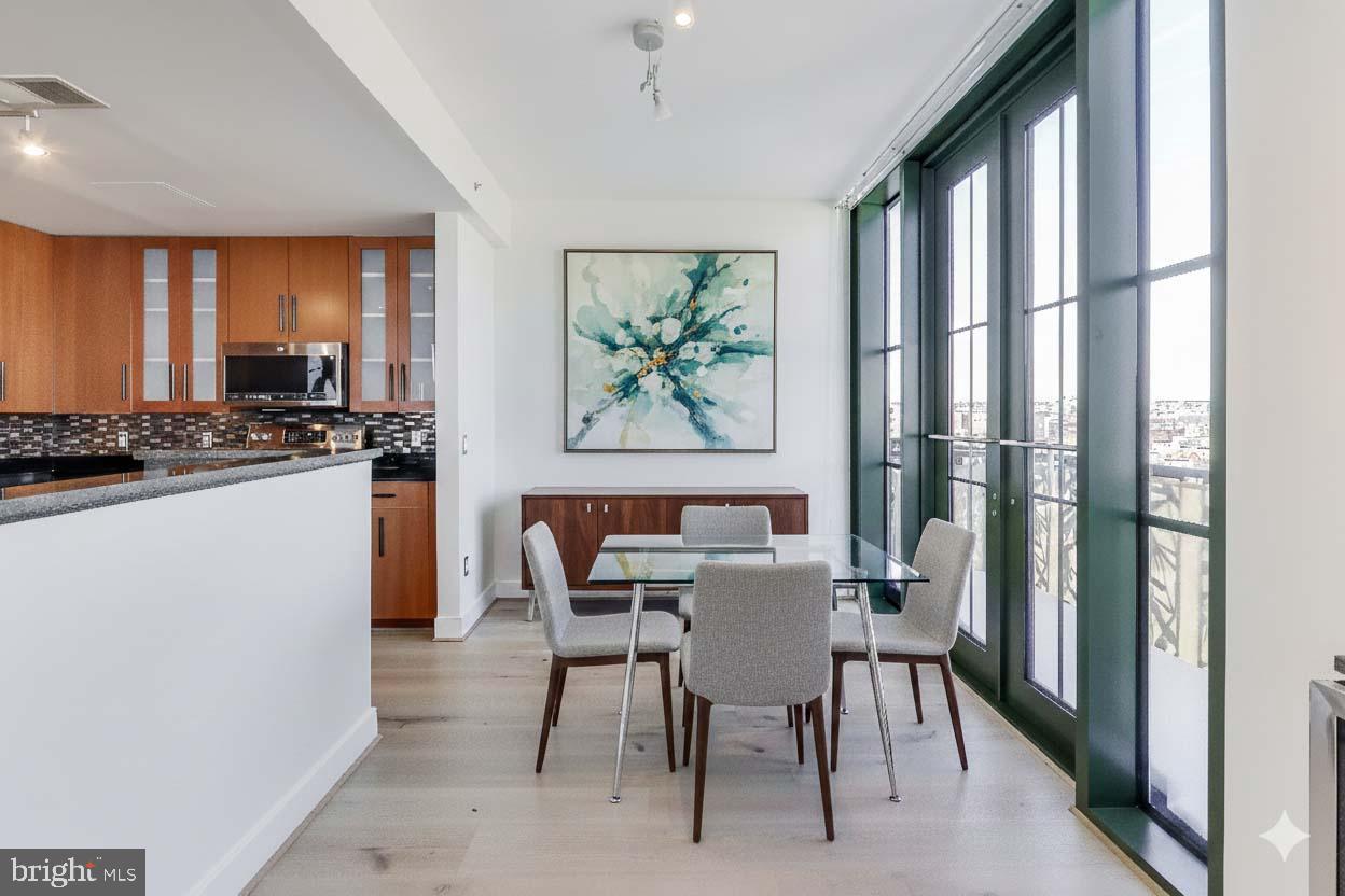 910 M ST NW #1022, WASHINGTON, District Of Columbia 20001, 3 Bedrooms Bedrooms, ,2 BathroomsBathrooms,Residential,For sale,910 M ST NW #1022,DCDC2245080 MLS # DCDC2245080