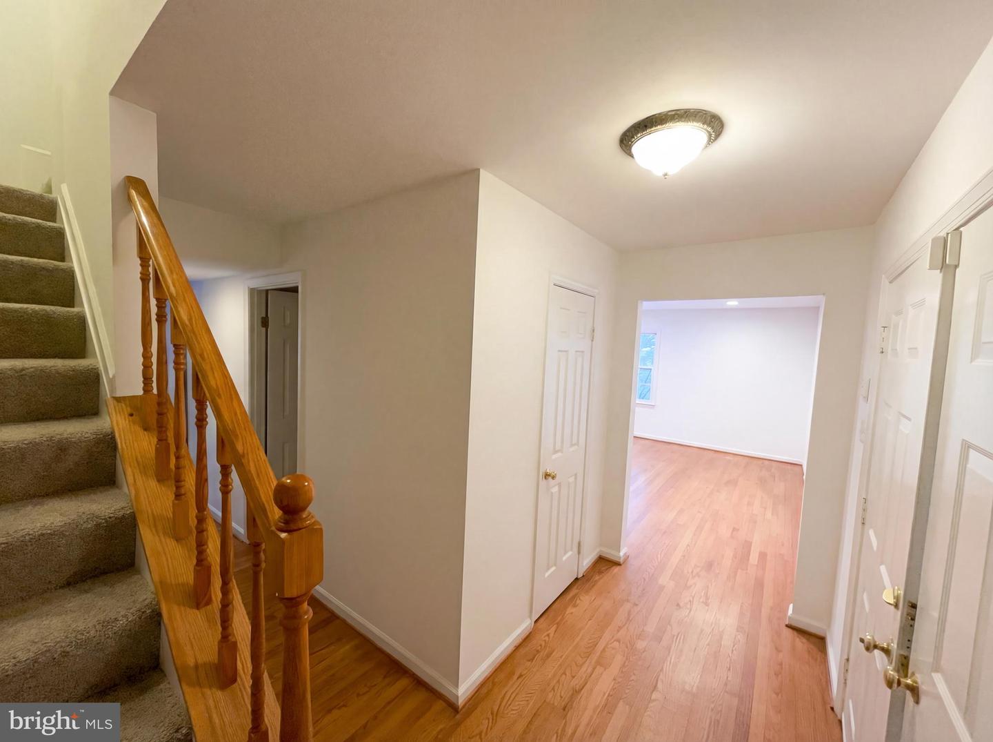 114 APPLEWOOD CT, HAMILTON, Virginia 20158, 3 Bedrooms Bedrooms, ,2 BathroomsBathrooms,Residential,For sale,114 APPLEWOOD CT,VALO2115424 MLS # VALO2115424