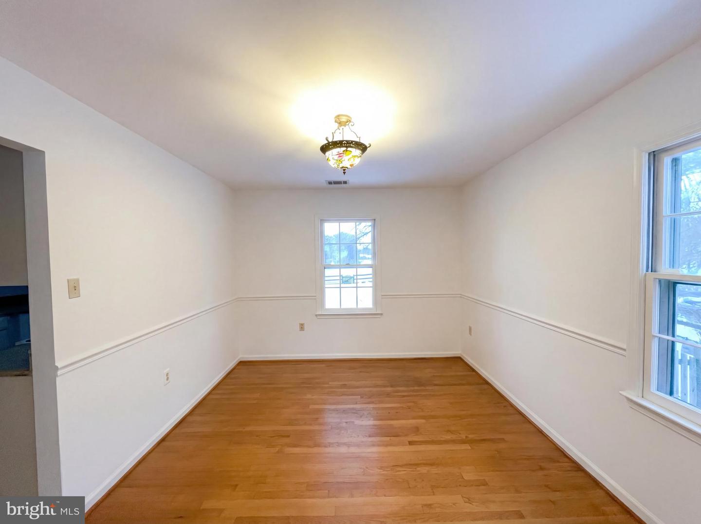 114 APPLEWOOD CT, HAMILTON, Virginia 20158, 3 Bedrooms Bedrooms, ,2 BathroomsBathrooms,Residential,For sale,114 APPLEWOOD CT,VALO2115424 MLS # VALO2115424