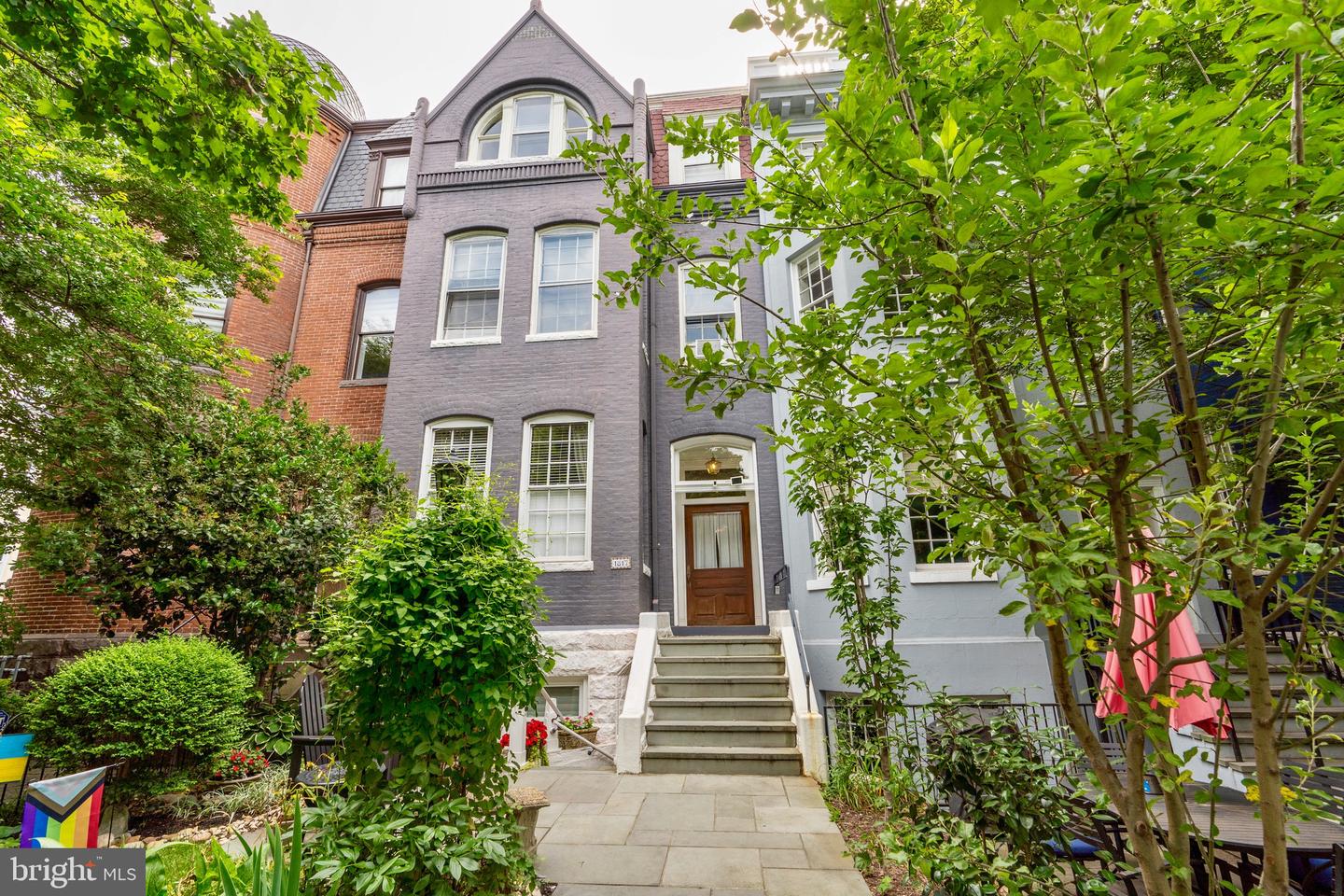 1817 19TH ST NW #3, WASHINGTON, District Of Columbia 20009, 1 Bedroom Bedrooms, ,1 BathroomBathrooms,Residential,For sale,1817 19TH ST NW #3,DCDC2245114 MLS # DCDC2245114