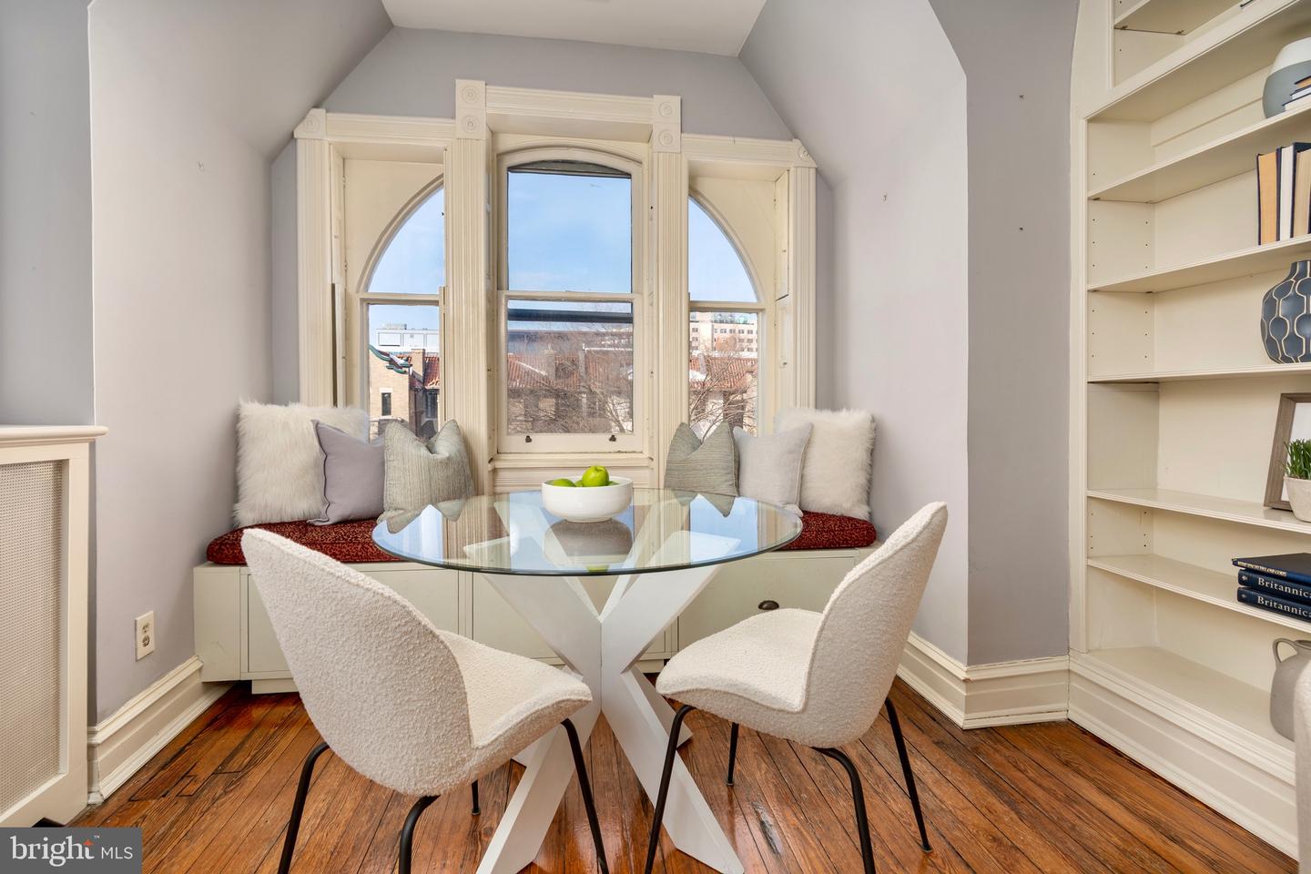 1817 19TH ST NW #3, WASHINGTON, District Of Columbia 20009, 1 Bedroom Bedrooms, ,1 BathroomBathrooms,Residential,For sale,1817 19TH ST NW #3,DCDC2245114 MLS # DCDC2245114