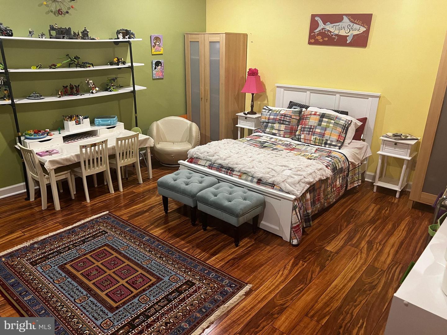 1465 MAYHURST BLVD, MCLEAN, Virginia 22102, 7 Bedrooms Bedrooms, 9 Rooms Rooms,5 BathroomsBathrooms,Residential,For sale,1465 MAYHURST BLVD,VAFX2289600 MLS # VAFX2289600