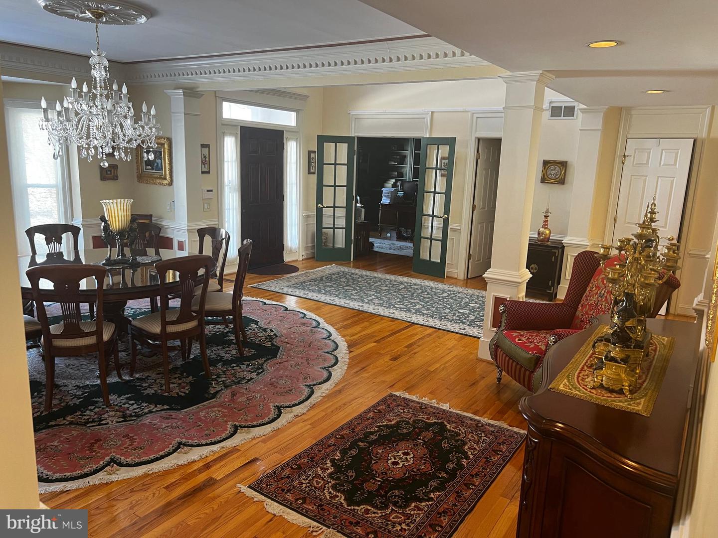 1465 MAYHURST BLVD, MCLEAN, Virginia 22102, 7 Bedrooms Bedrooms, 9 Rooms Rooms,5 BathroomsBathrooms,Residential,For sale,1465 MAYHURST BLVD,VAFX2289600 MLS # VAFX2289600