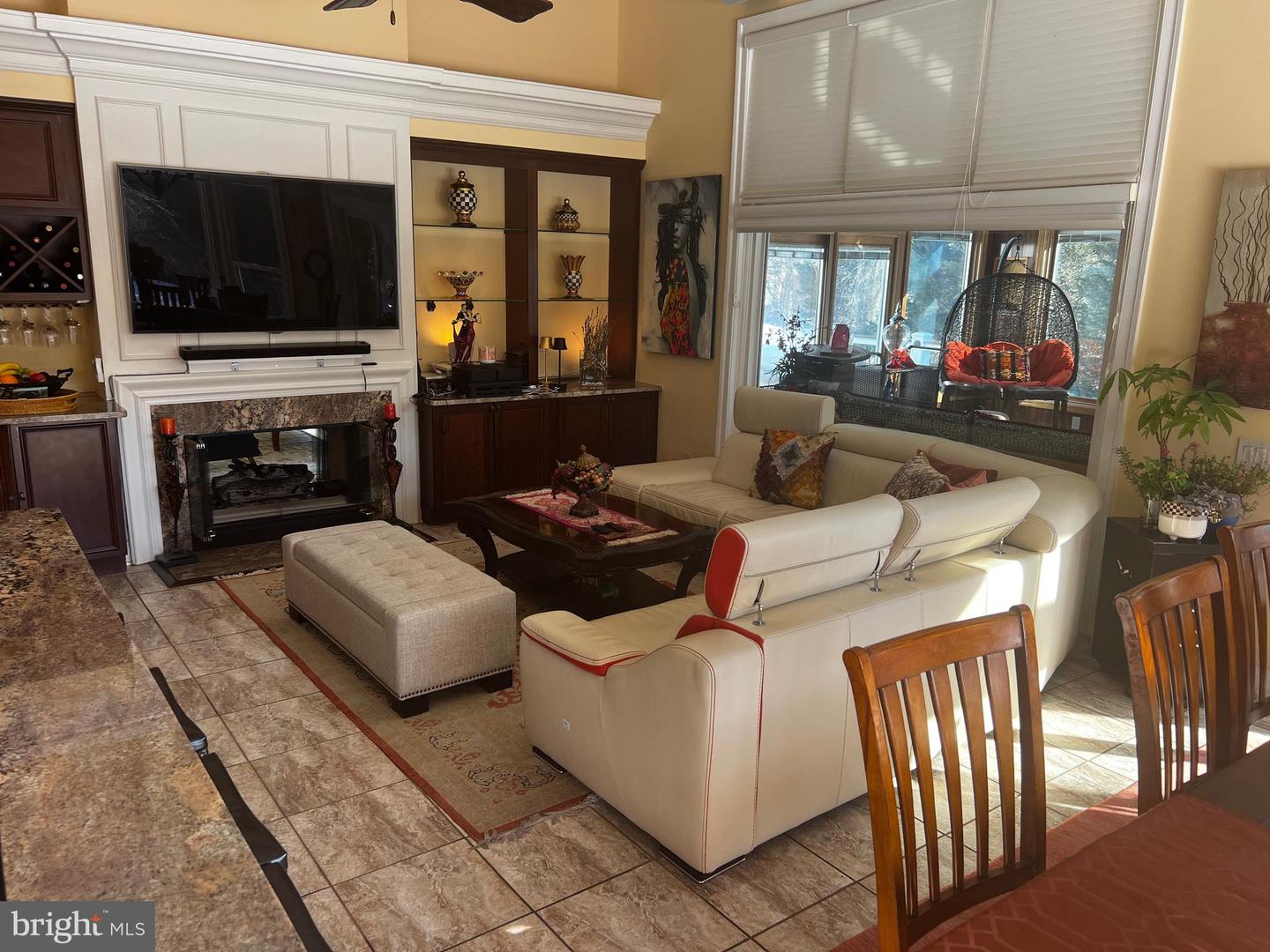 1465 MAYHURST BLVD, MCLEAN, Virginia 22102, 7 Bedrooms Bedrooms, 9 Rooms Rooms,5 BathroomsBathrooms,Residential,For sale,1465 MAYHURST BLVD,VAFX2289600 MLS # VAFX2289600