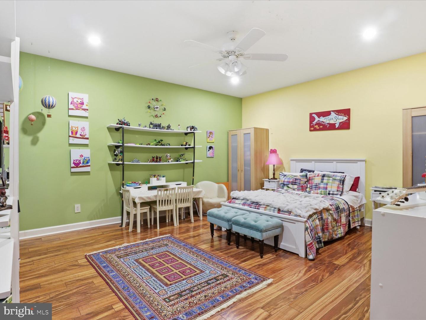 1465 MAYHURST BLVD, MCLEAN, Virginia 22102, 7 Bedrooms Bedrooms, 9 Rooms Rooms,5 BathroomsBathrooms,Residential,For sale,1465 MAYHURST BLVD,VAFX2289600 MLS # VAFX2289600